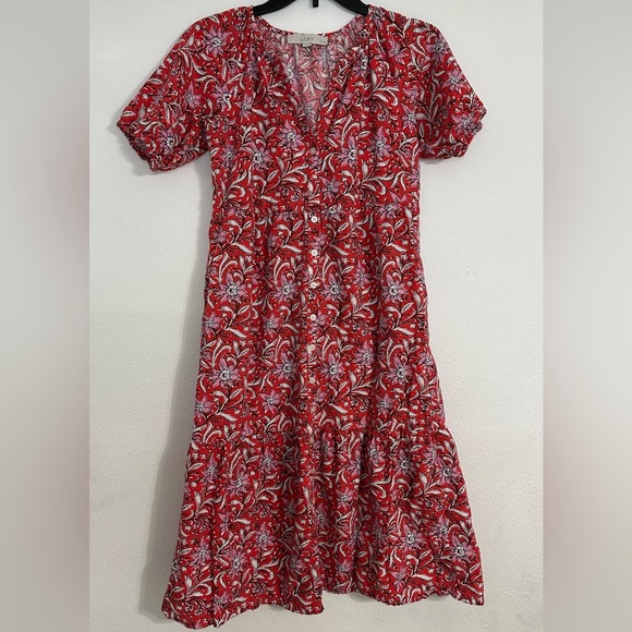 LOFT Red and White Boho Preppy Floral Tiered Ruffled Midi Dress with V-Neck - Picture 7 of 14
